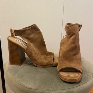 Steve Madden peep toe heels